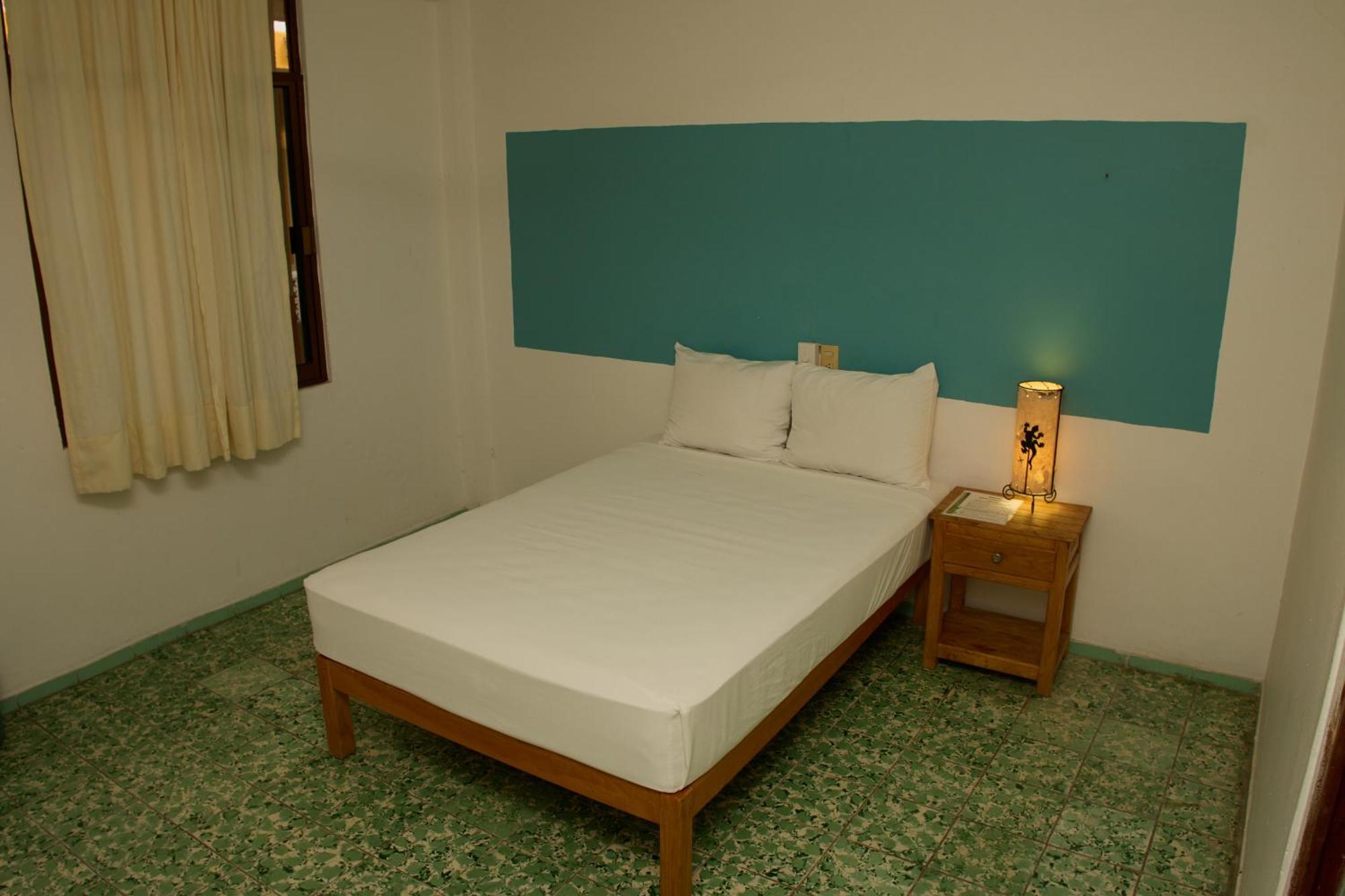 Hotel San Lorenzo Barra de Navidad Bagian luar foto