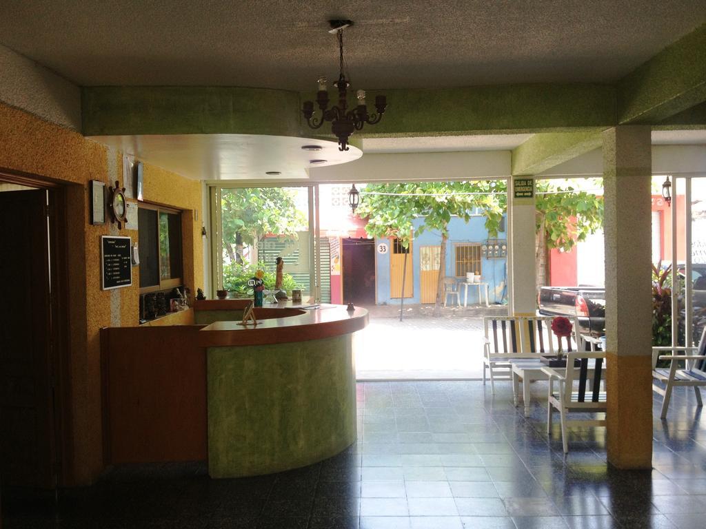 Hotel San Lorenzo Barra de Navidad Bagian luar foto