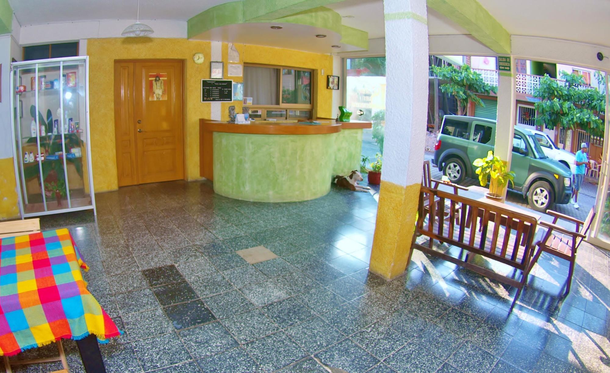 Hotel San Lorenzo Barra de Navidad Bagian luar foto