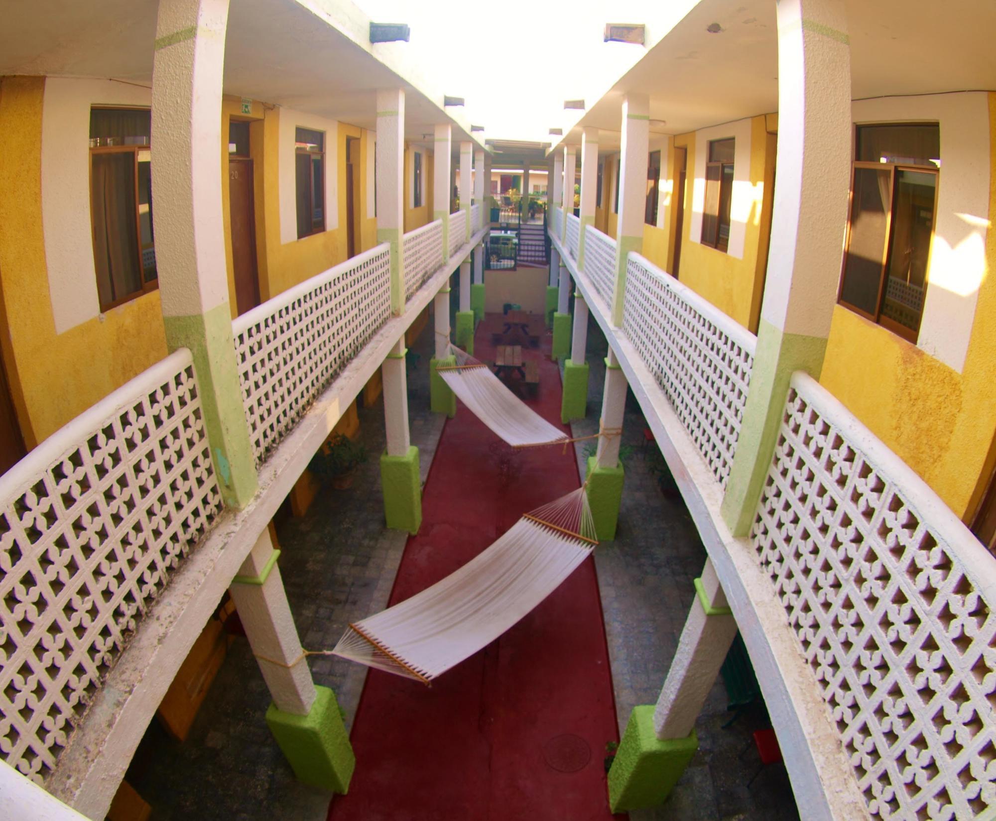 Hotel San Lorenzo Barra de Navidad Bagian luar foto